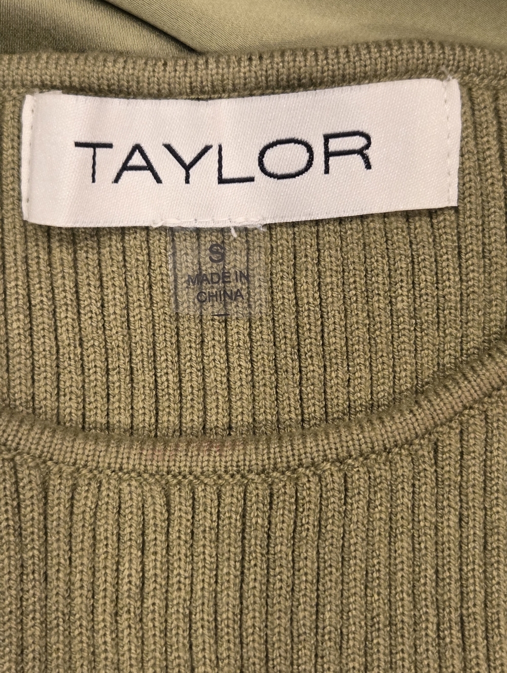 Taylor Olive Green Sleeveless Knit-to-Satin Maxi Dress, Size S - Picture 13 of 15